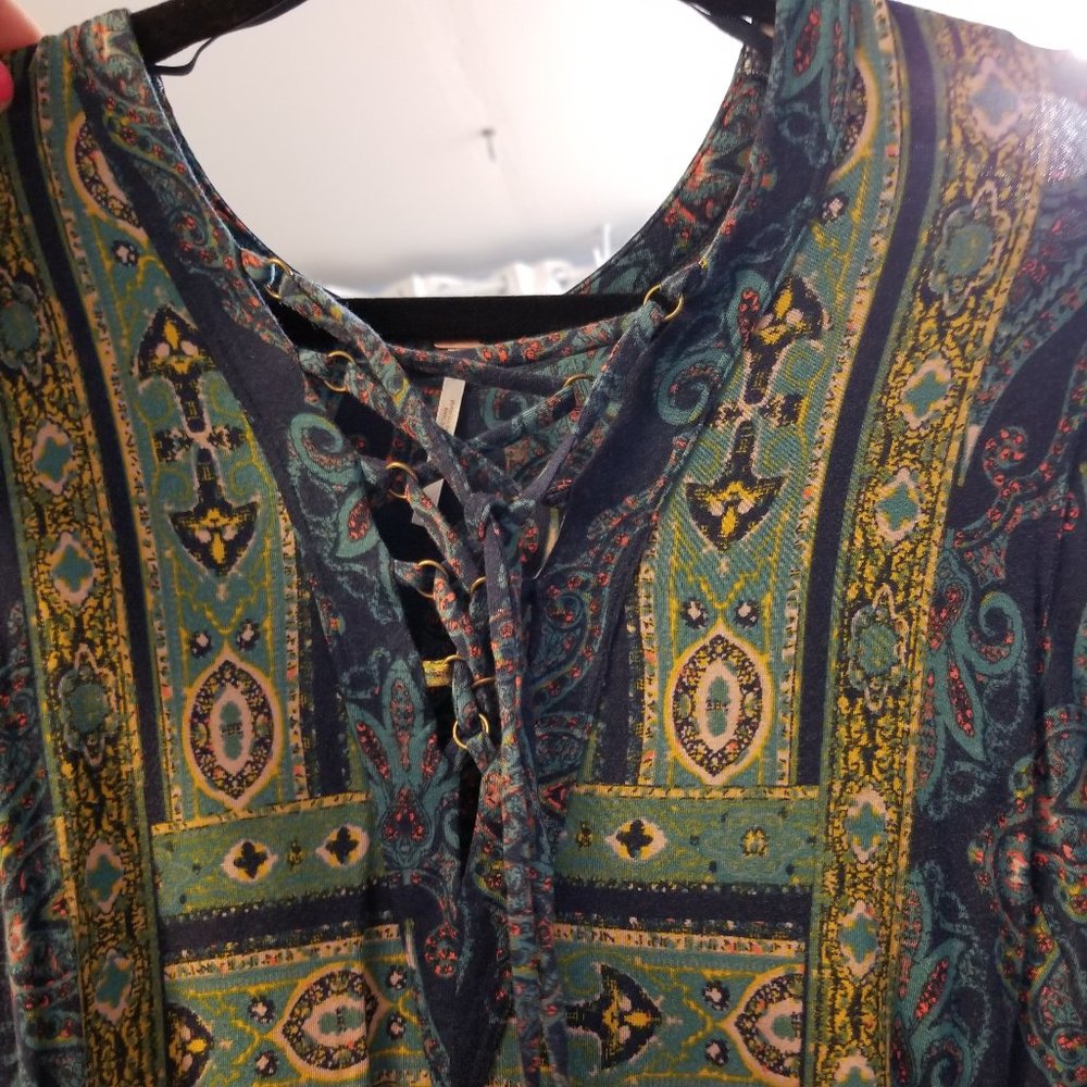 Free People lace-up front blue print peasant top (M)